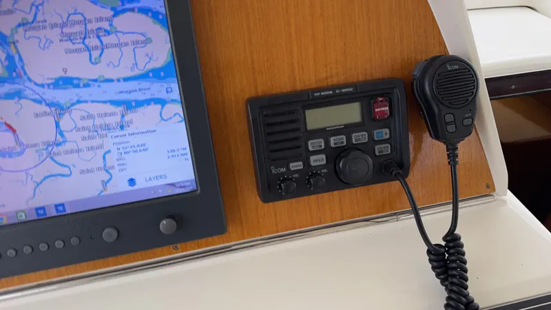 Bee Haven Yacht Photos Pics 