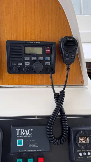 Bee Haven Yacht Photos Pics 