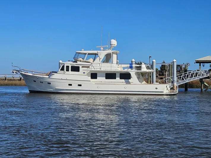 Bee Haven Yacht Photos Pics 