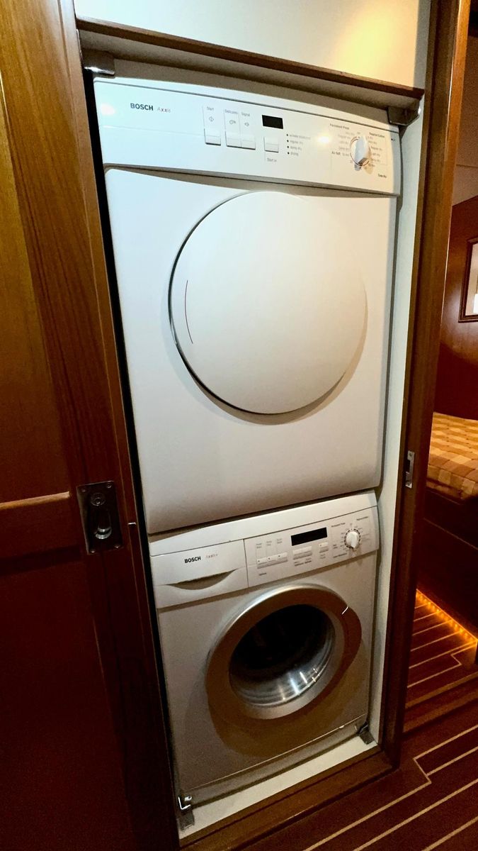 2006 Fleming 65 