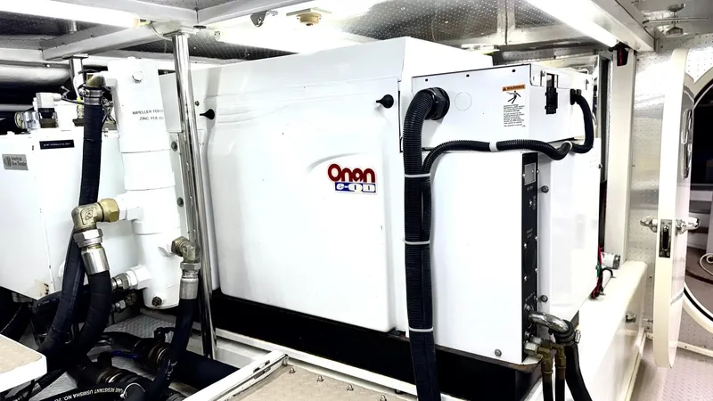 Bee Haven Yacht Photos Pics 