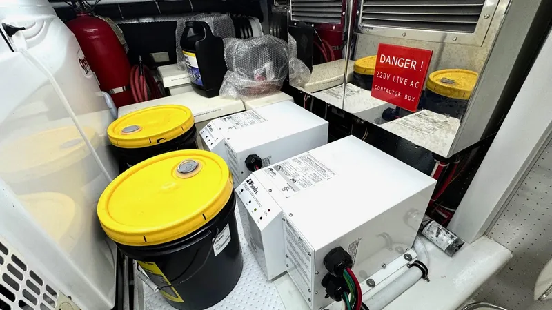 Bee Haven Yacht Photos Pics 