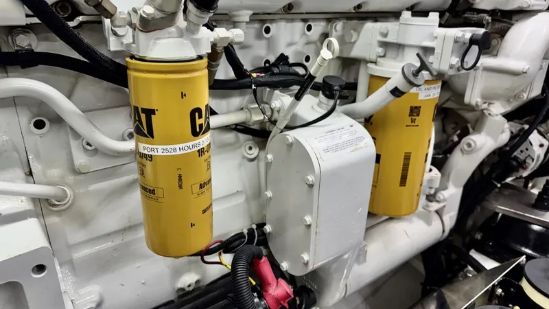 Bee Haven Yacht Photos Pics 