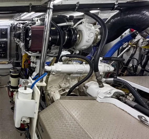 Bee Haven Yacht Photos Pics 