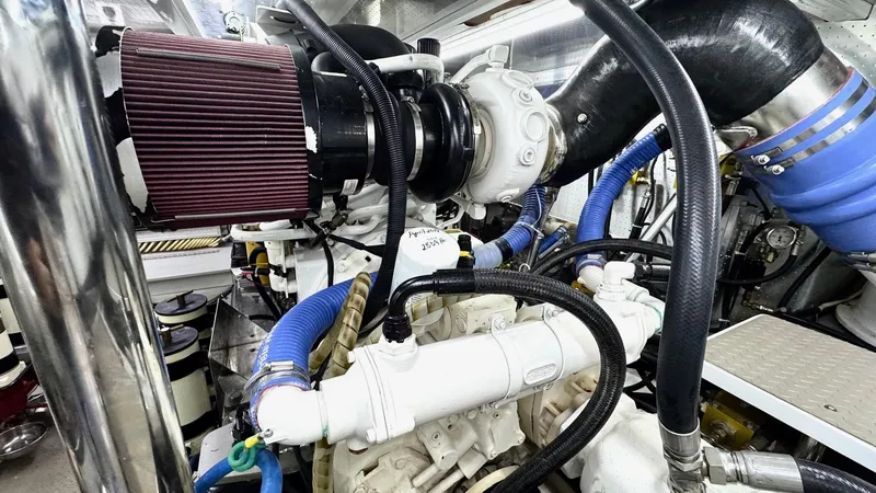 Bee Haven Yacht Photos Pics 