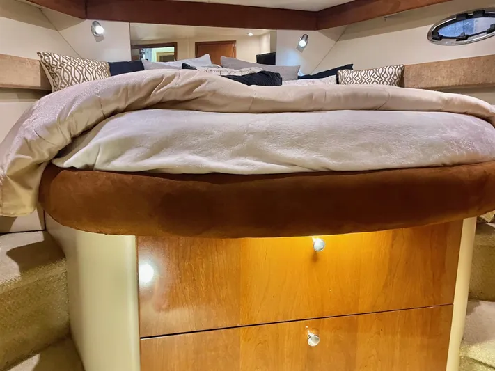 Privilege Earned Yacht Photos Pics 