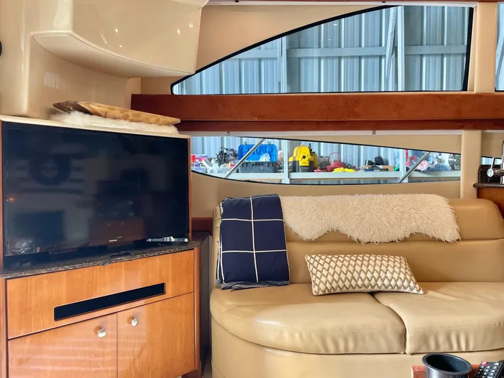 Privilege Earned Yacht Photos Pics 