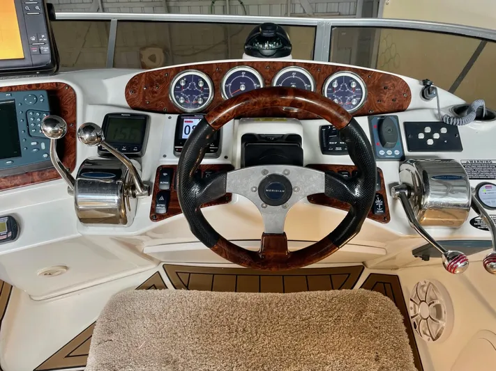 Privilege Earned Yacht Photos Pics 