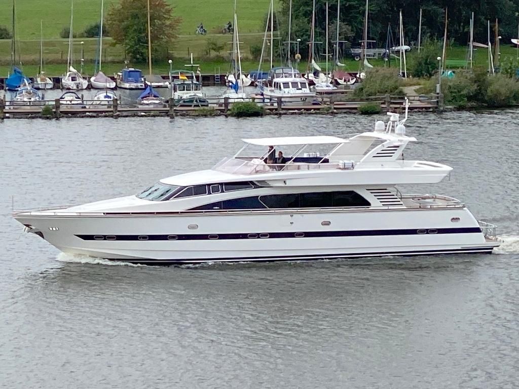 2001 Elegance 83 