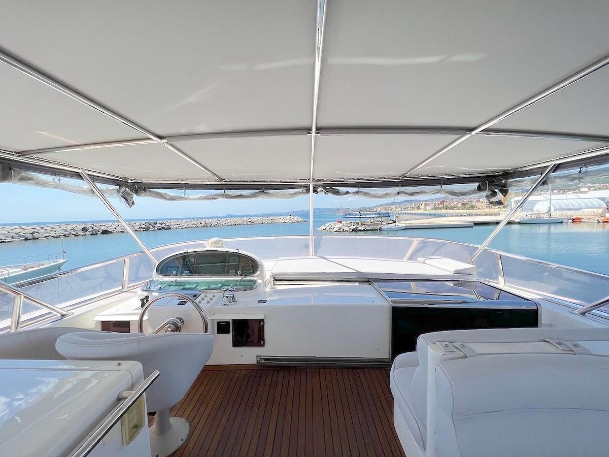 2001 Elegance 83 