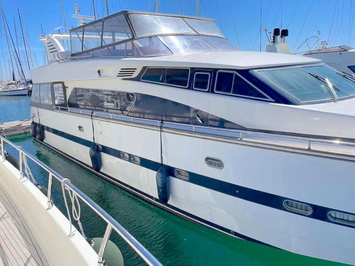 2001 Elegance 83 