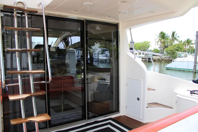 Cuvee Yacht Photos Pics 