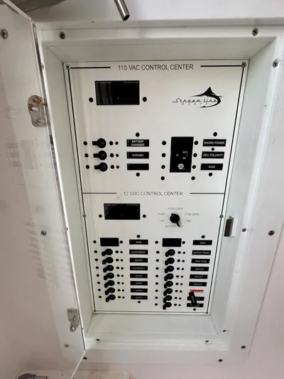  Yacht Photos Pics Electrical control panel for Streamline 35CC, 2021 model, featuring 110 VAC and 12 VDC systems.