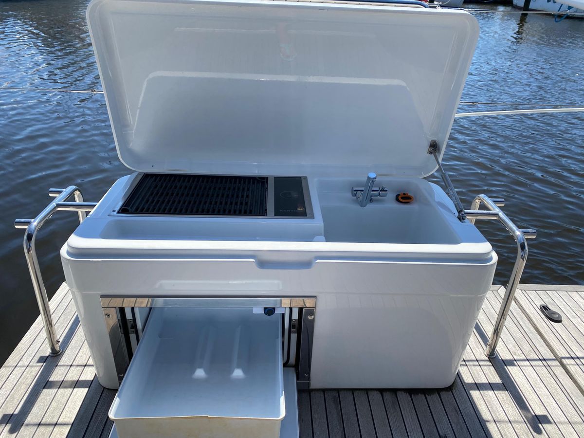 2017 Hanse 58 