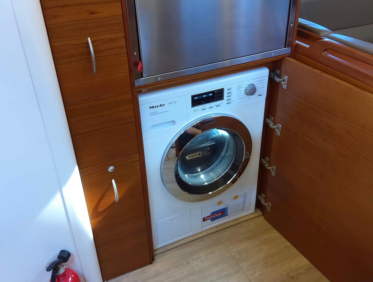 2017 Hanse 58 