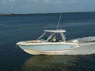 2024 Boston Whaler 240 Vantage