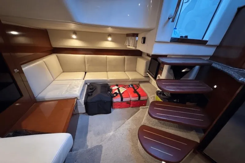 Tireless Yacht Photos Pics 