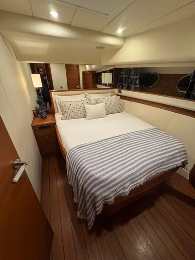  Yacht Photos Pics PHOTO-2025-08-15-23-45-12 9.jpg