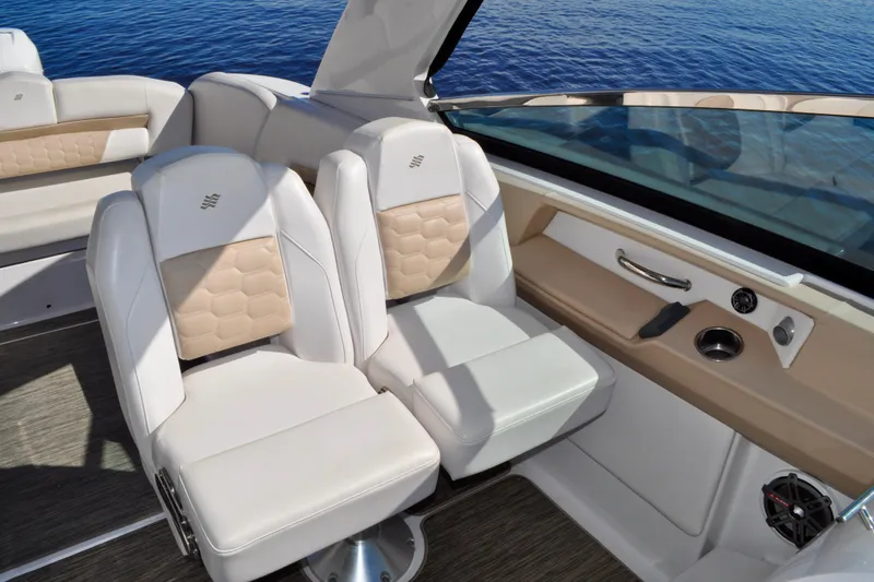  Yacht Photos Pics Luxurious seating on 2019 Four Winns H350 OB boat with elegant design and comfort.