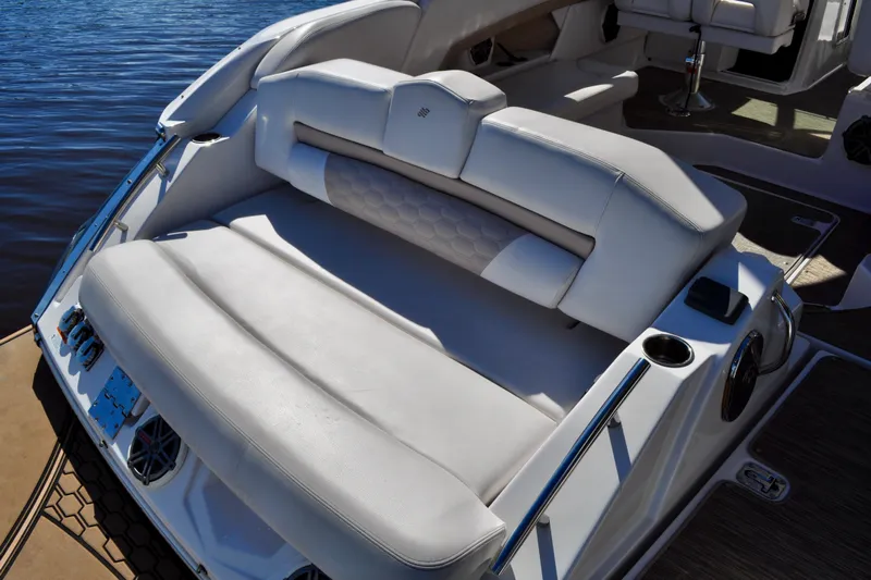 Yacht Photos Pics 2019 Four Winns H350 OB boat interior with luxurious white seating and cup holders.