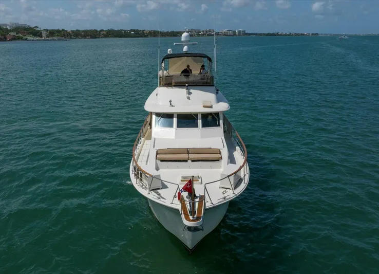 Ting Ting Yacht Photos Pics 1986 Hatteras 53 Classic My - Image 6