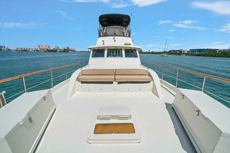 Ting Ting Yacht Photos Pics 1986 Hatteras 53 Classic My - Image 63