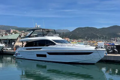 2024 Azimut 72 FLY