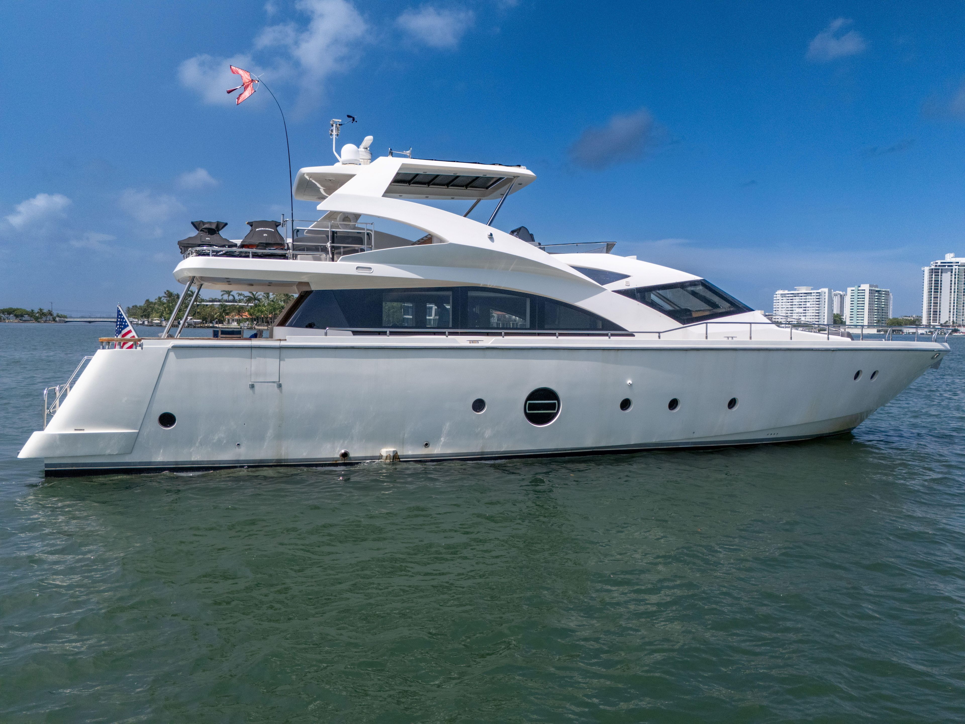 Yacht