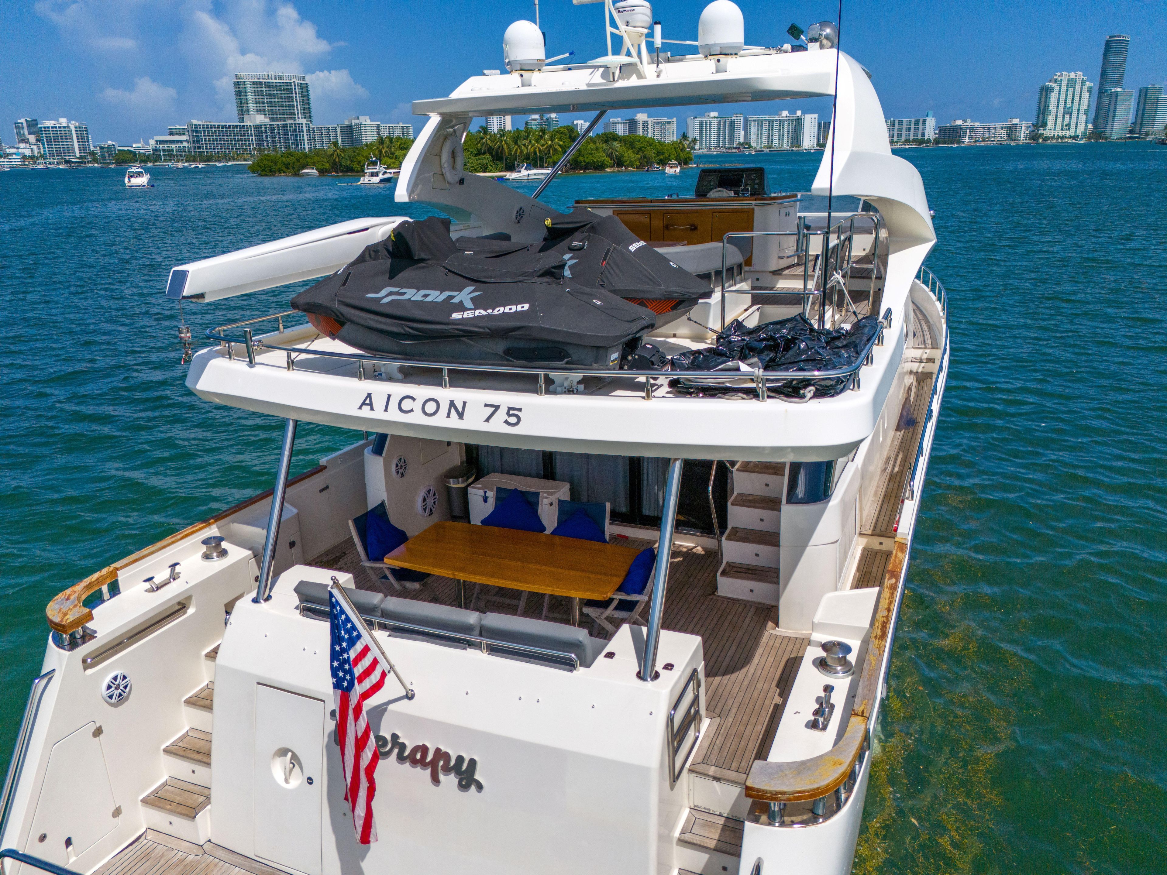 Yacht