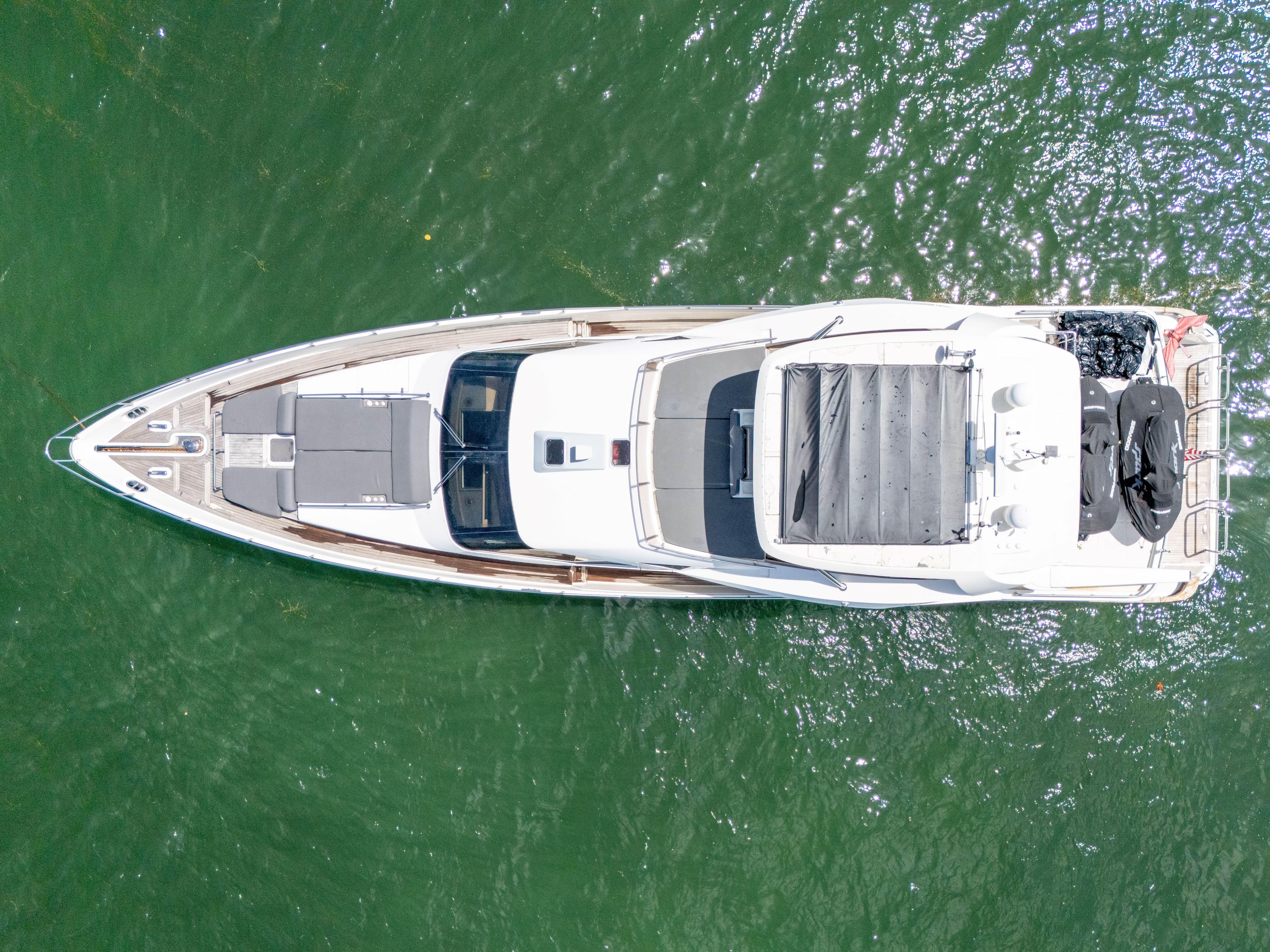 Yacht