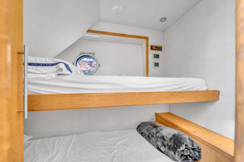 Therapy Yacht Photos Pics 