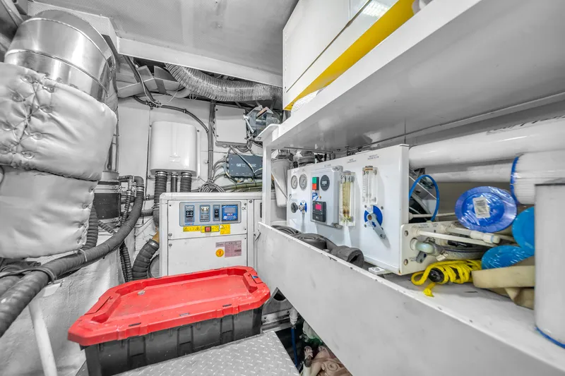 Therapy Yacht Photos Pics 