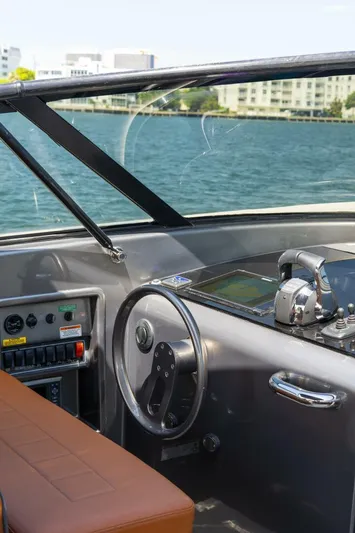  Yacht Photos Pics 2015 Vandutch 40 - Image 23