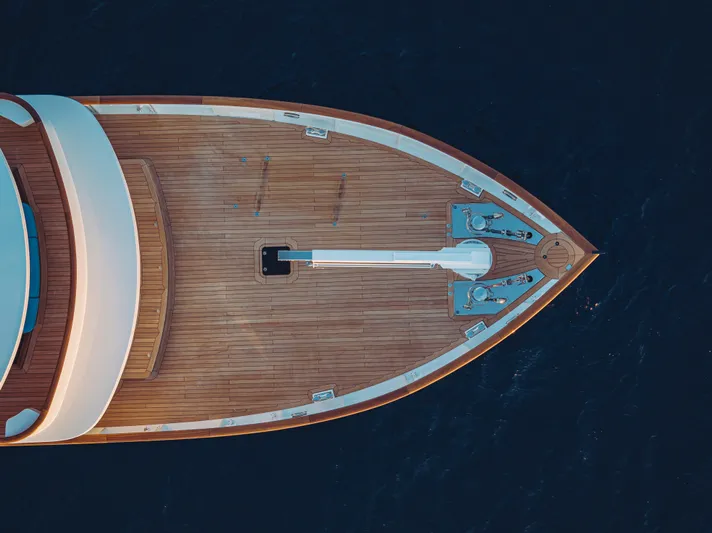 Far Niente Yacht Photos Pics 