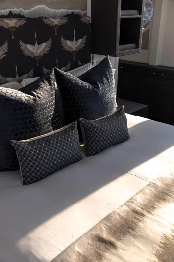 Far Niente Yacht Photos Pics 