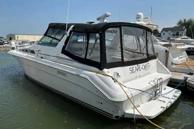 Sea Ray 440 Sundancer