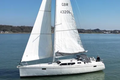 2016 Roberts 43 Deck Saloon