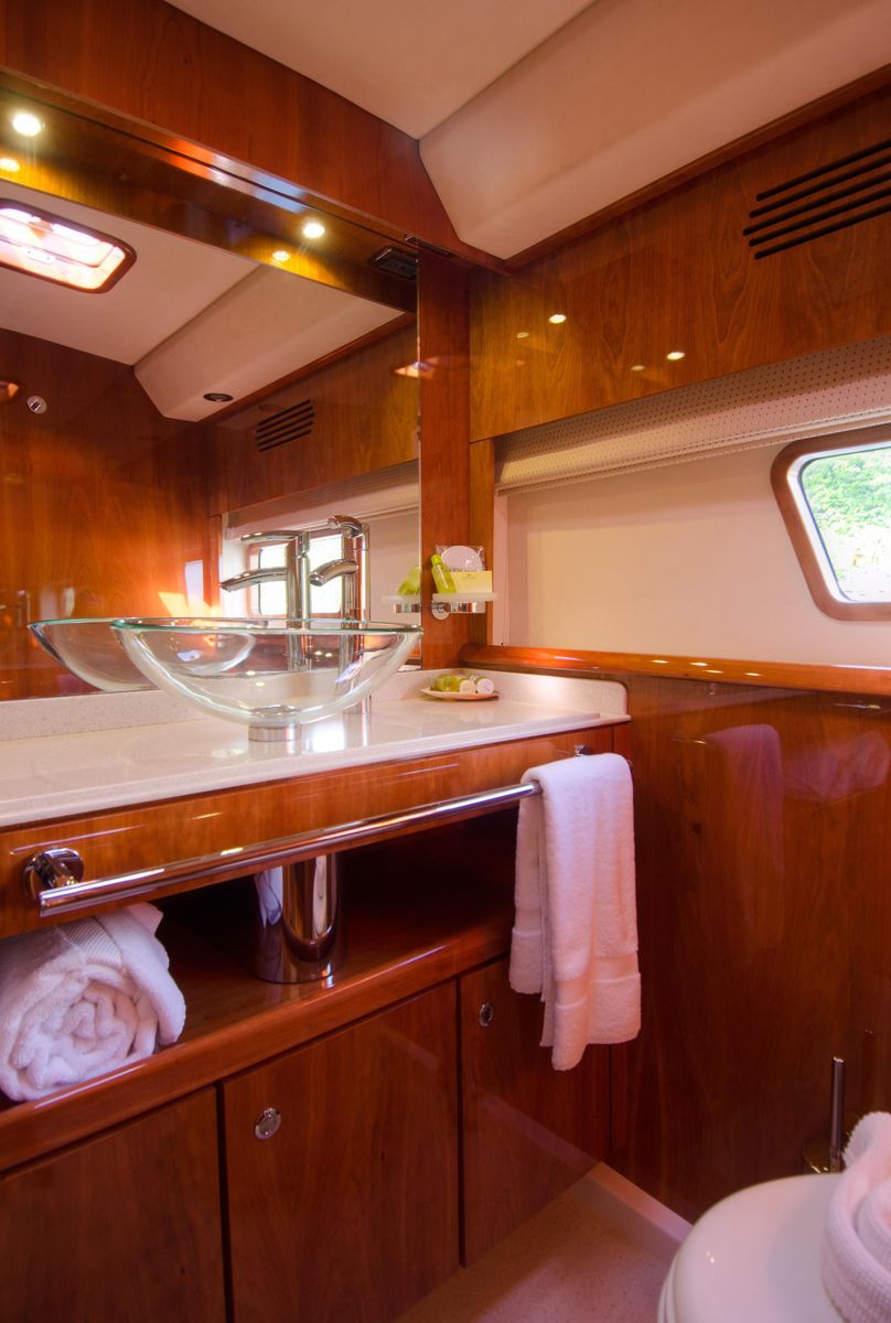2010 Privilege 74 