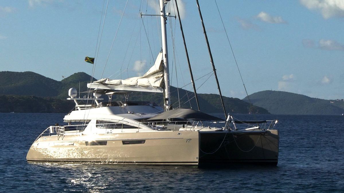 2010 Privilege 74 