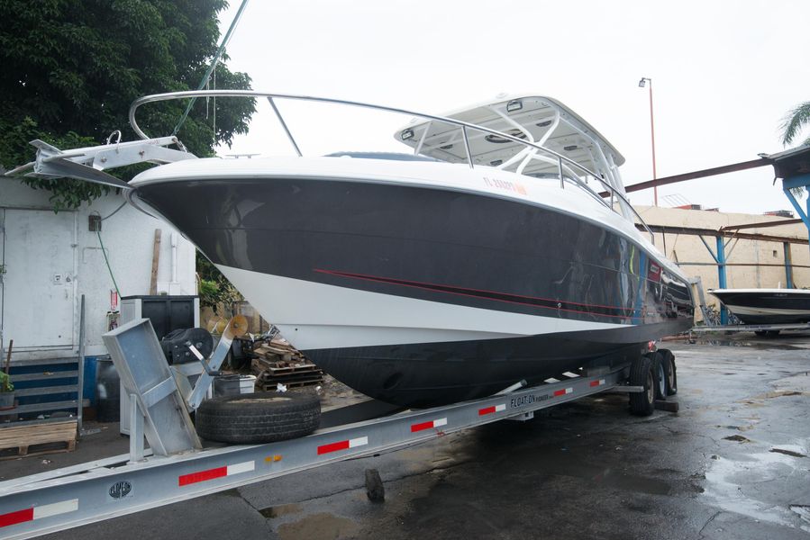 2006 Hydra-Sports Vector 3300 VX