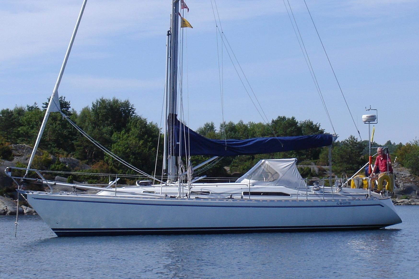 1992 Sadler Starlight 39 Cruiser for sale - YachtWorld