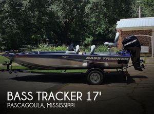 2012 Bass Tracker Team 175 TF