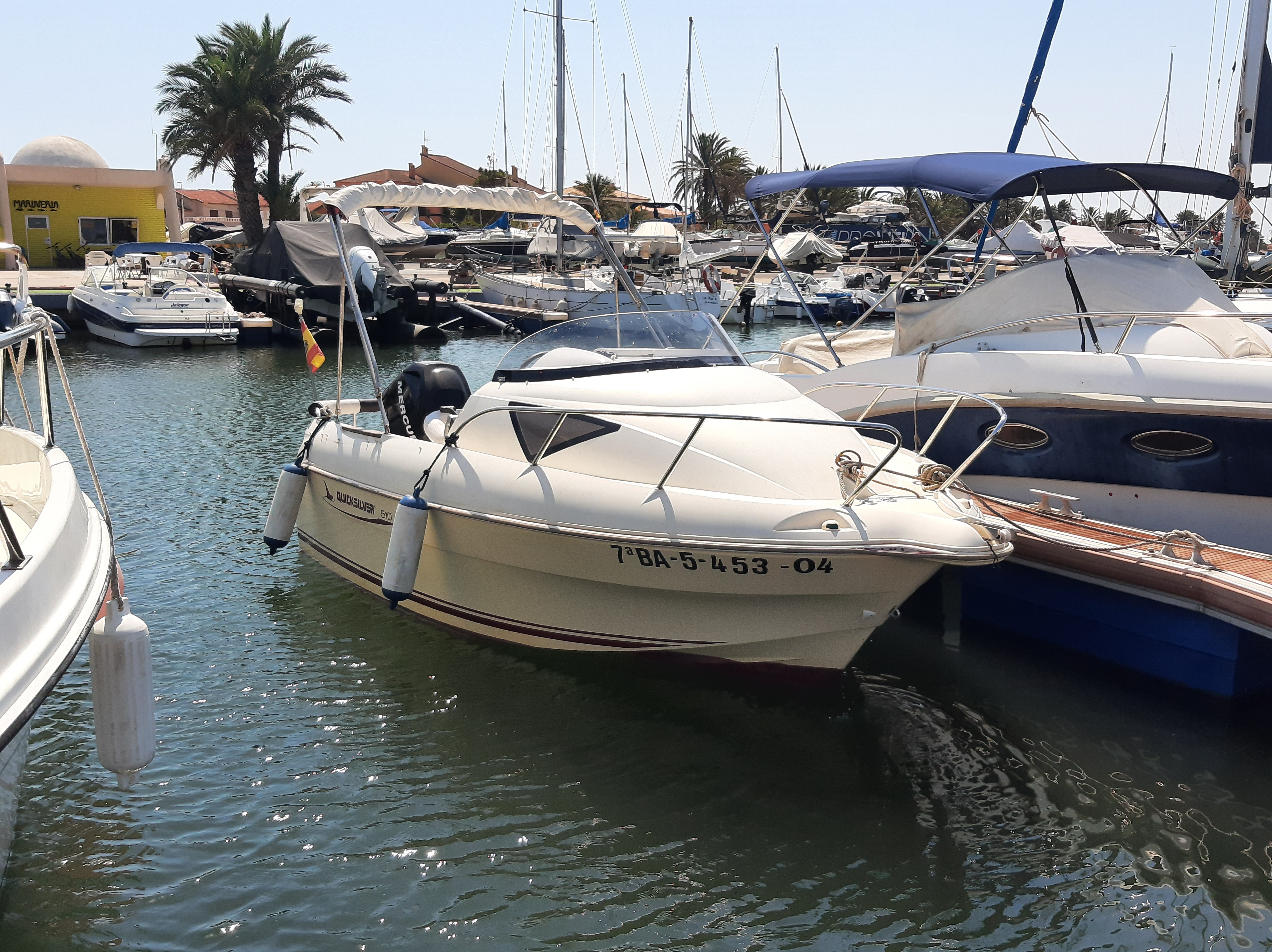 2004 Quicksilver Cruiser