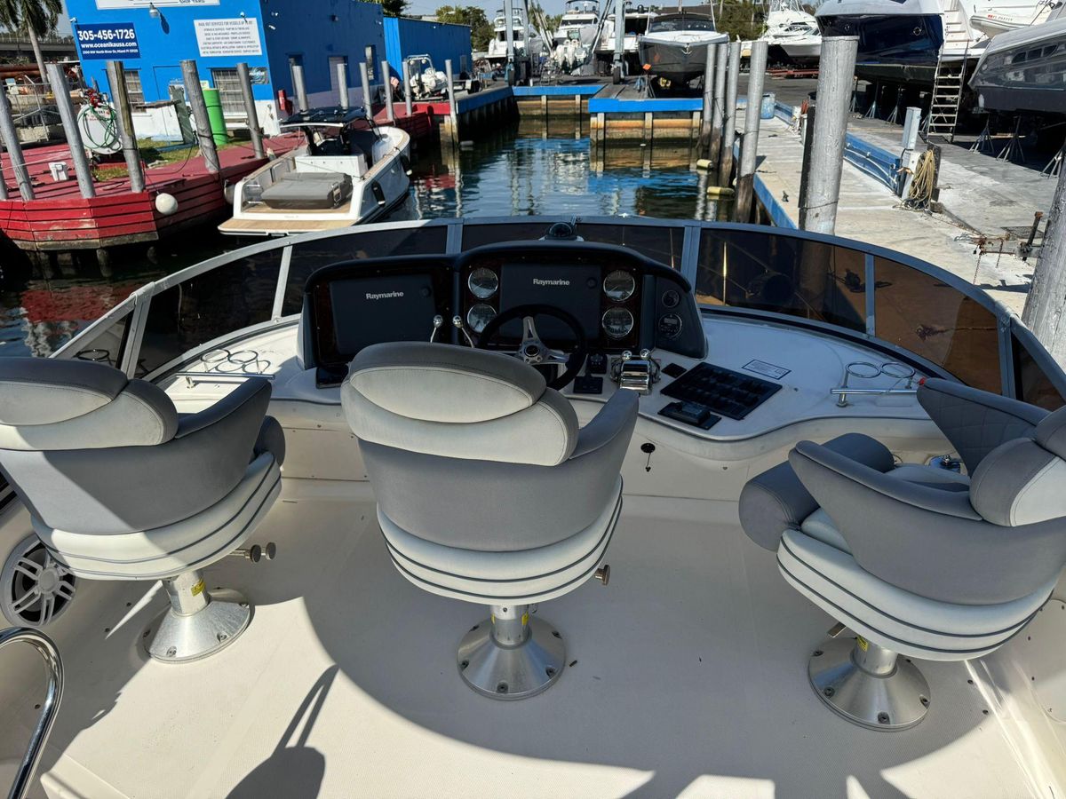 2006 Sea Ray 44 