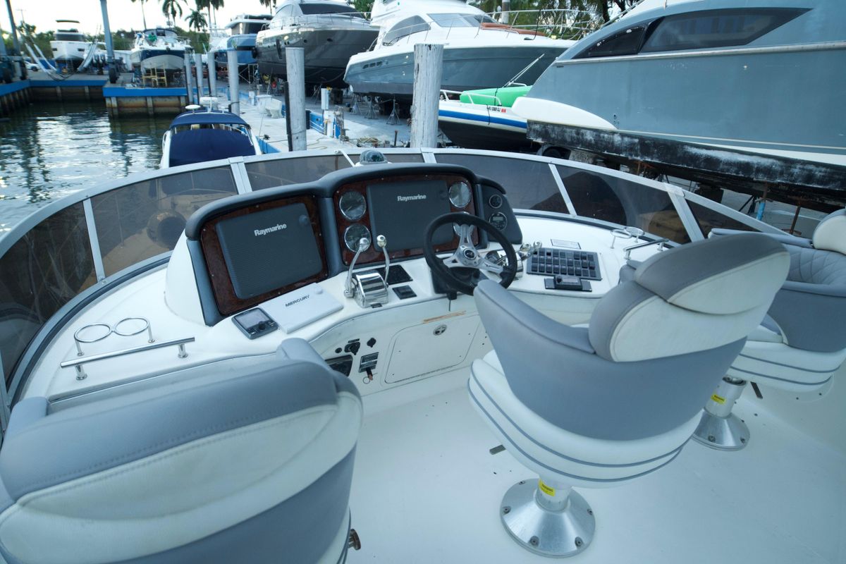 2006 Sea Ray 44 