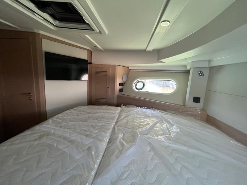 2023 Beneteau 41 SWIFT TRAWLER
