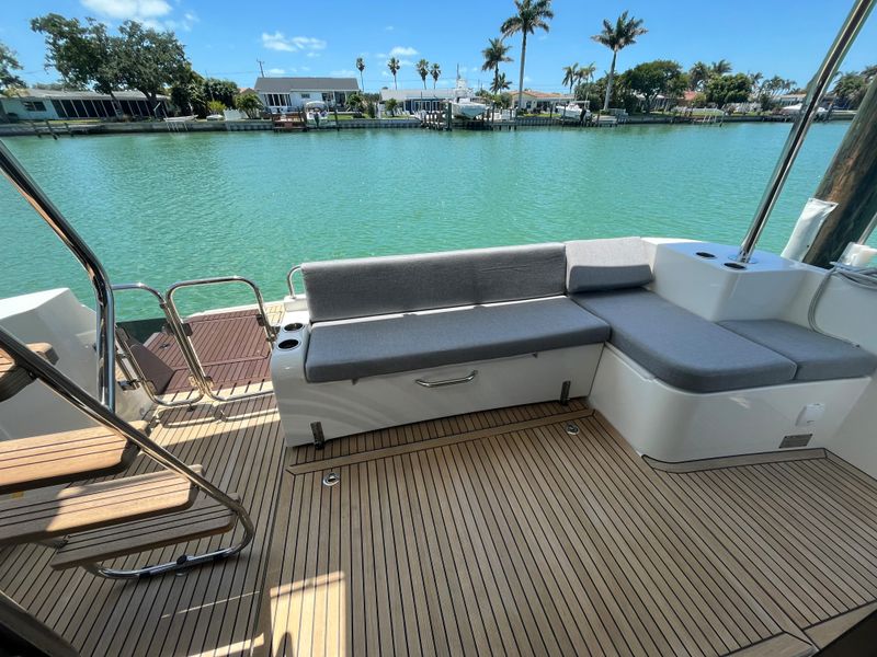 2023 Beneteau 41 SWIFT TRAWLER