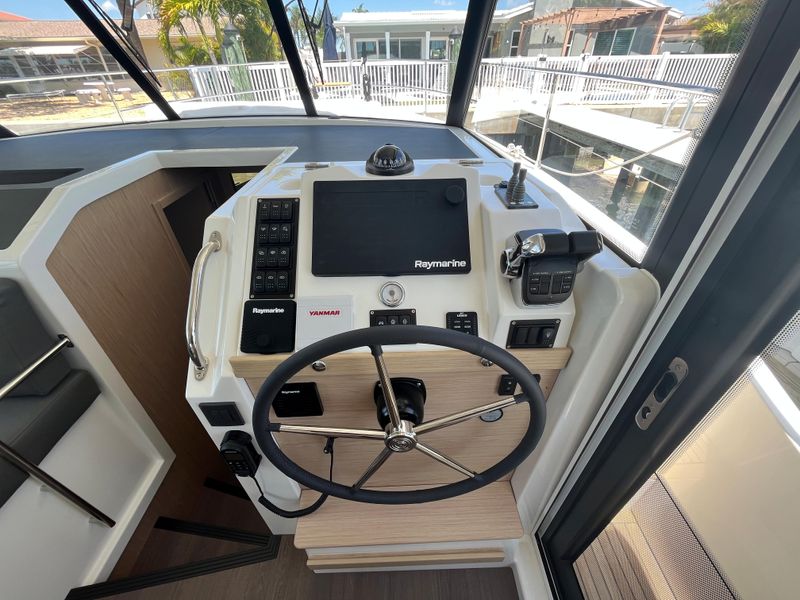 2023 Beneteau 41 SWIFT TRAWLER