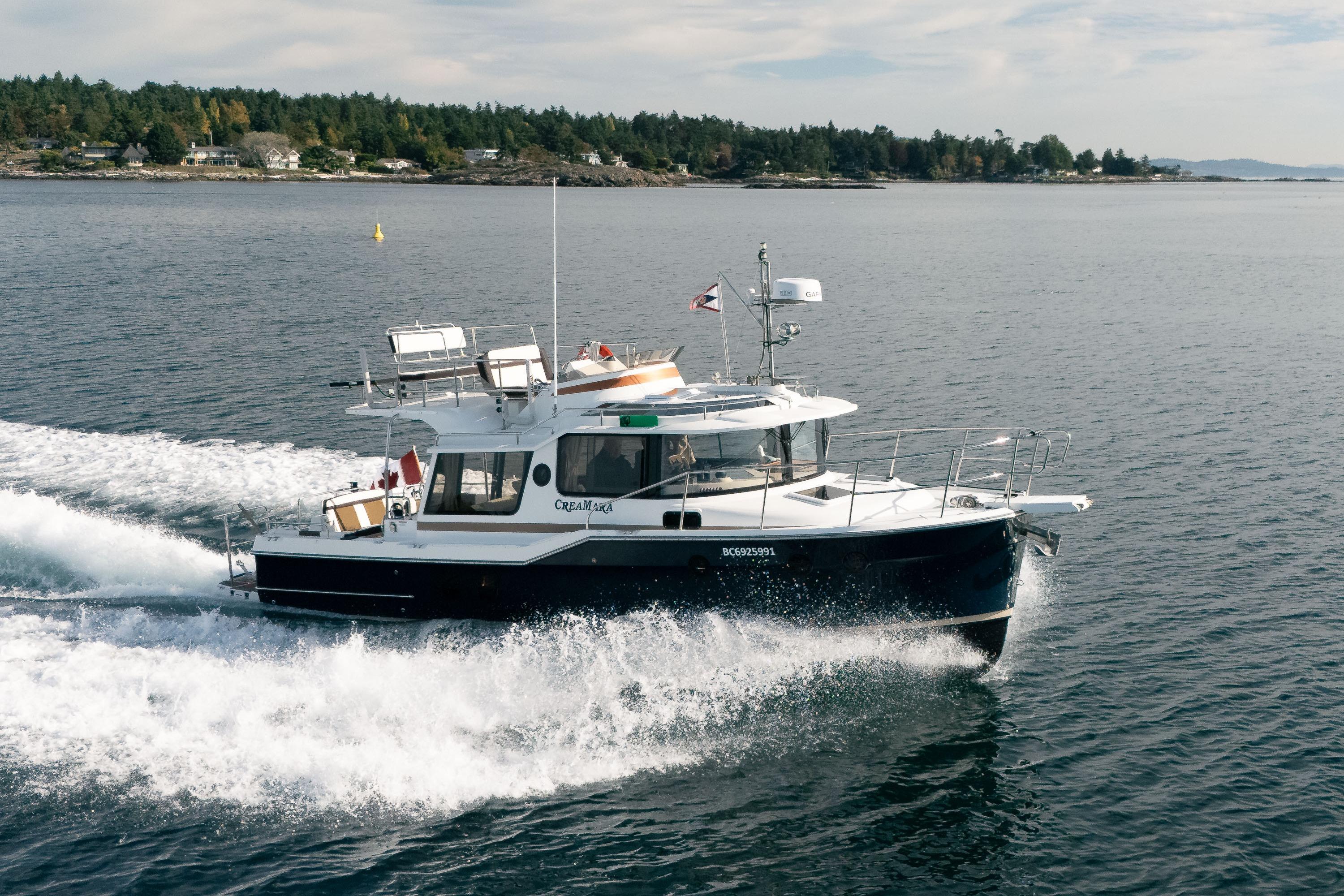 Ranger Tugs R-29 CB