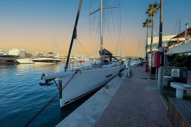 2021 Dufour Exclusive 56